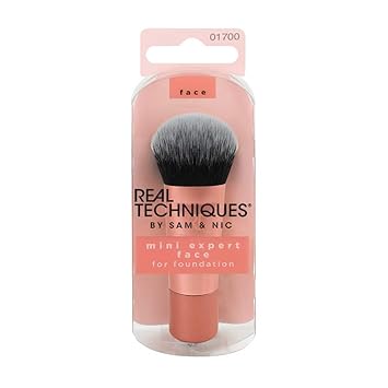 Real Techniques Mini Travel Size Expert Face Makeup Brush for Foundation (Packaging and Handle Colour May Vary)