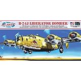 B-24J Liberator WWII Bomber Buffalo Bill Model Kit 1/92 Atlantis