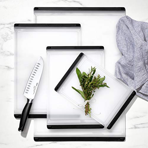 OXO GOOD GRIPS PLASTIC CARVING & CUTTING BOARD