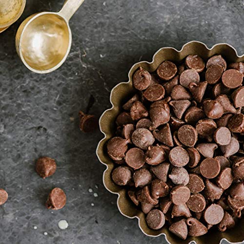 BAILEYS Original Irish Cream Baking Chips, Semi Sweet Chocolate Chips for Baking, Candy and Desserts (1)