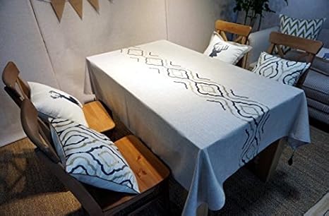 Amazon Bloomyriテーブルクロス おしゃれ 地味ですごいシリーズ シンプル 無地 刺繍 手作り 人気 デスク用 家具用 テーブルクロス オンライン通販