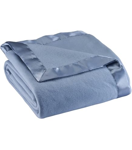 Amazon.com: Kate Spade Full/Queen Fleece Blanket - Navy