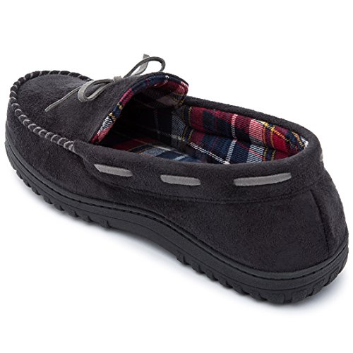 RockDove Men’s Flannel Lined Moccasin Slipper with Memory Foam, Size 9