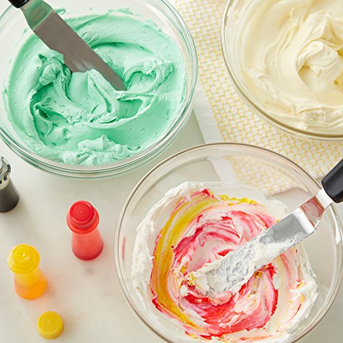 Wilton Colorful Icing Kit for Decorating Cupcakes, Cookies, and Cakes