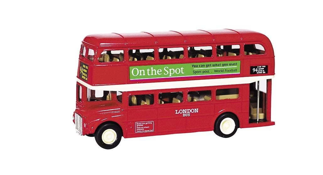 goki London Injection Moulded Bus