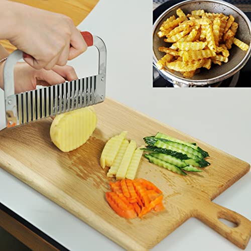 2 Pack Crinkle Cutter for Veggies - Stainless Steel Wavy Potato Chopper Knife w/Wooden Handle - Crinkle Sweet Potato French Fries Slicer Cut Tool for Chopping Carrots, Cucumber, Soap Cutting