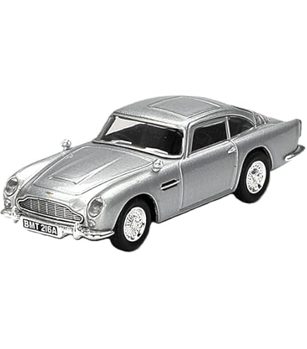 Amazon.com: Agora Models 007 - No Time to Die Aston Martin DB5-1:8