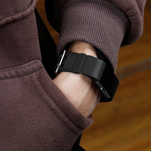 MoreToys Silicone Adjustable Replacement Accessory Sport Watch Band Wrist Strap Bracelet for Fitbit Charge 2 Fitness Wristband (Black)