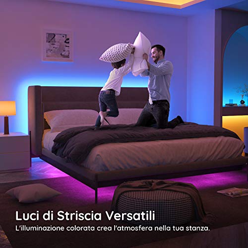 Govee Striscia LED, 5m RGB con 44 Tasti Telecomando IR, 20 Colori 6 Modalità, Luci Colorate per Decorazioni, Cucina, Bar, Festa, 12V, 1.5A