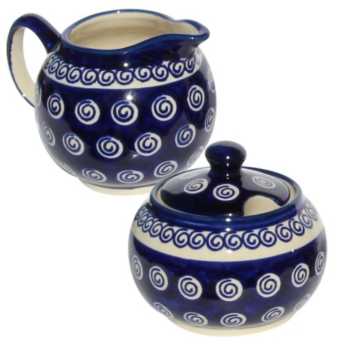 Polish Pottery Sugar Bowl and Creamer From Zaklady Ceramiczne Boleslawiec #694/711-174a Classic Pattern, Sugar Bowl: Height: 3.7" Creamer: Height: 3.4" - Thumbnail 2