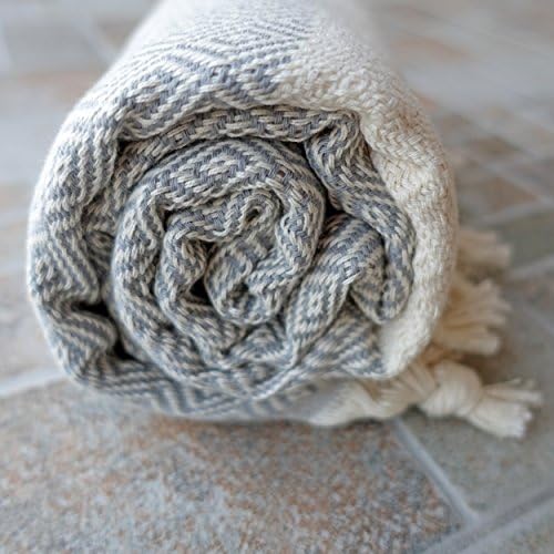 Dandelion Diamond Pattern Naturally-Dyed Cotton Turkish Towel Peshtemal, 71x39-Inches, Silver Gray
