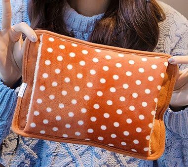 Yellow wave point electric hot water bottle warm hand Po warm water bag electric double treasure plug electric hot water bag explosion safety