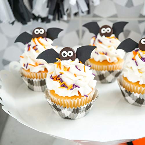 HERSHEY'S KISSES Halloween Chocolate Candy, Spooky Foils, Perfect for Halloween Decorations, 36 Ounce Bulk Candy - Thumbnail 5