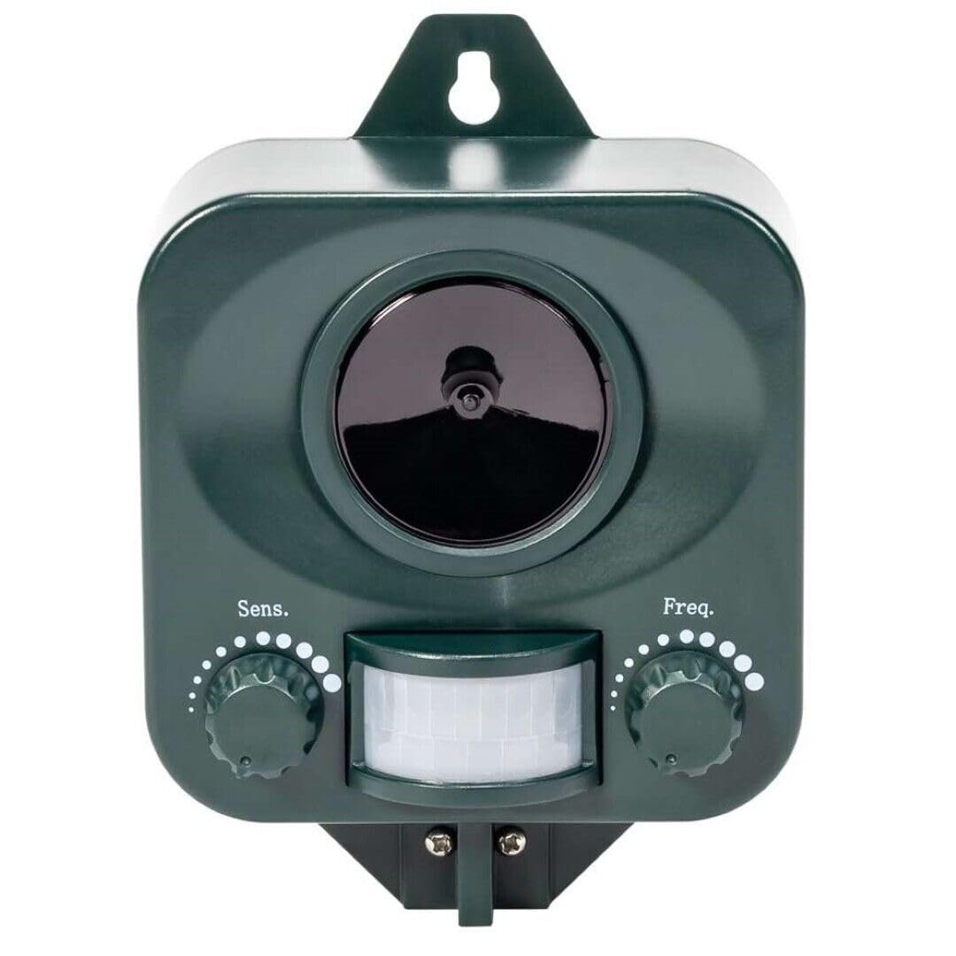 Pestbye® Waterproof Ultrasonic Repellent Cat Repeller and Scarer with Ground Stake (Battery Powered)