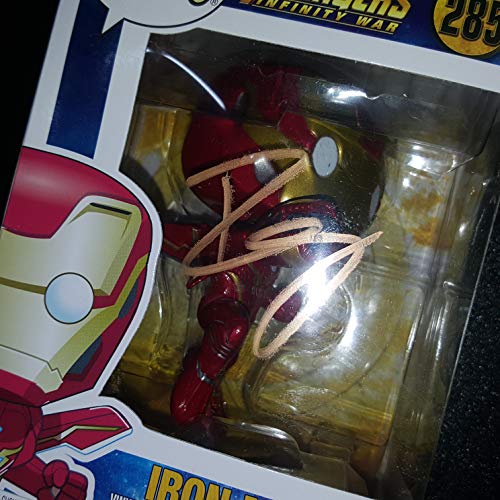 2 ROBERT+DOWNEY+JR+Autographed+AVENGERS