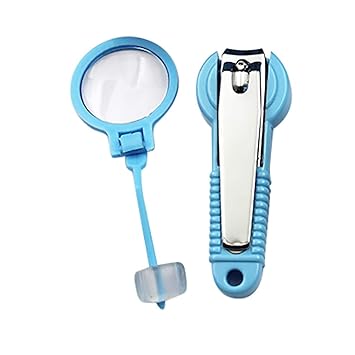 nail clipper with magnifying glass