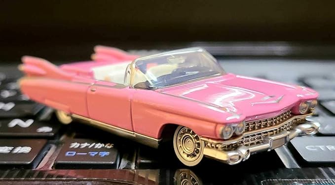 59キャデラック エルドラド ビアリッツ コンバーチ ピンクキャデ エルヴィス イーストウッド クリームソーダ ピンクドラゴン ホビー 通販 Amazon Co Jp