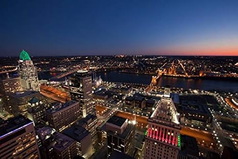 Amazon Com Cincinnati Ohio Aerial View Of City At Night Photography A 92609 9x12 Fine Art Print Home Wall Decor Artwork Poster Posters Prints