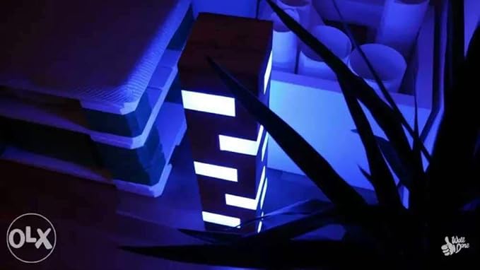 Tu Casa LG-860 220-Watt Floor Lamp (Off-White)