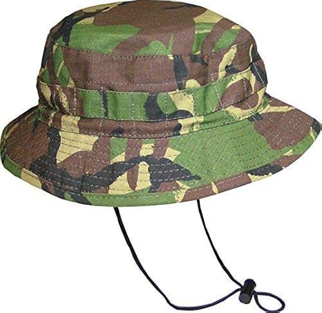short brim bush hat