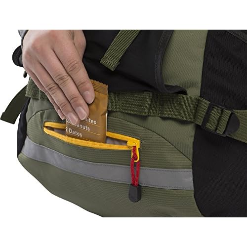 cat caterpillar performance hydration backpack