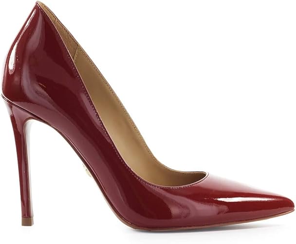 red patent leather pumps