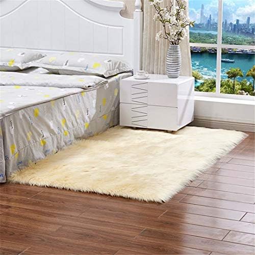 Htonsripen Rectangle Soft Faux Sheepskin Fur Area Rugs for Bedroom Floor Shaggy Silky Plush Carpet White Faux Fur Rug Bedside Rugs Light Yellow 50x50cm