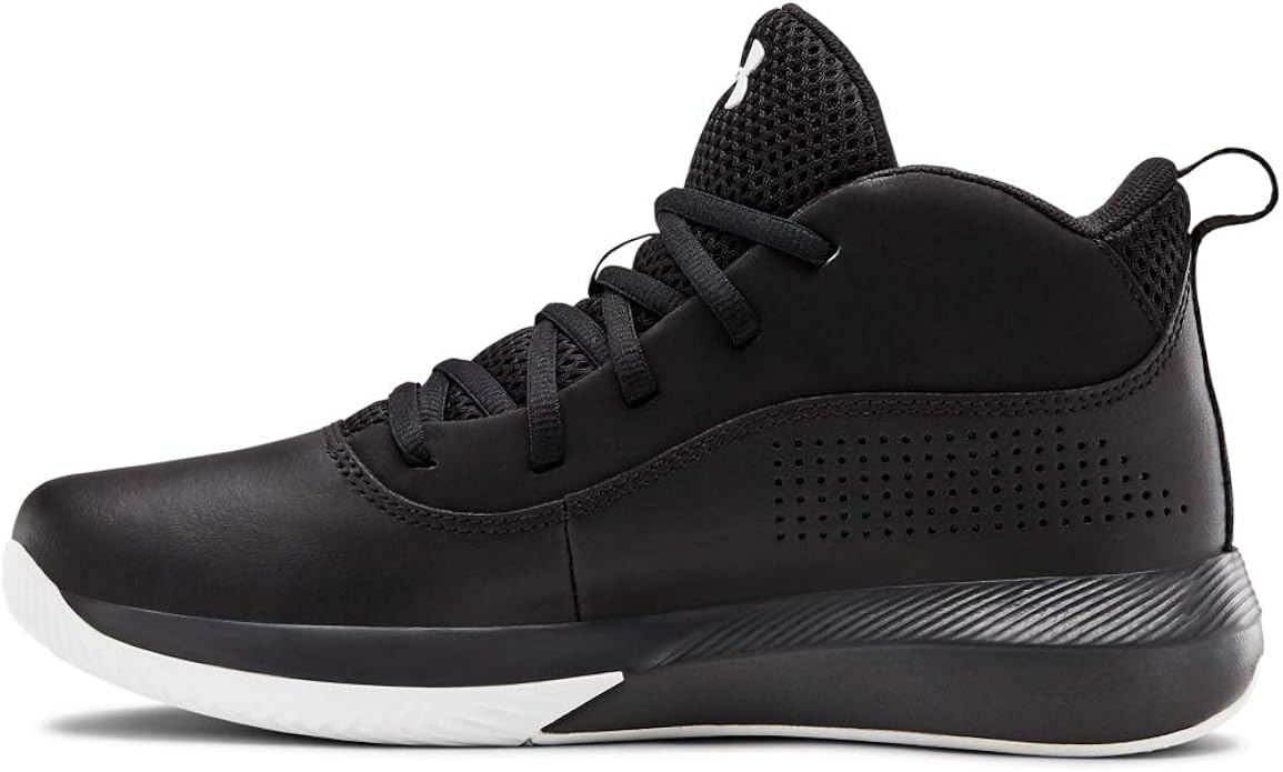 wide fit basketball shoes