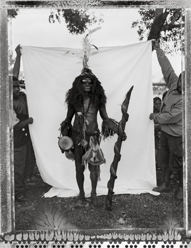 Download Stephen Dupont: Piksa Niugini: Portraits and Diaries Download Stephen Dupont: Piksa Niugini: Portraits and Diaries