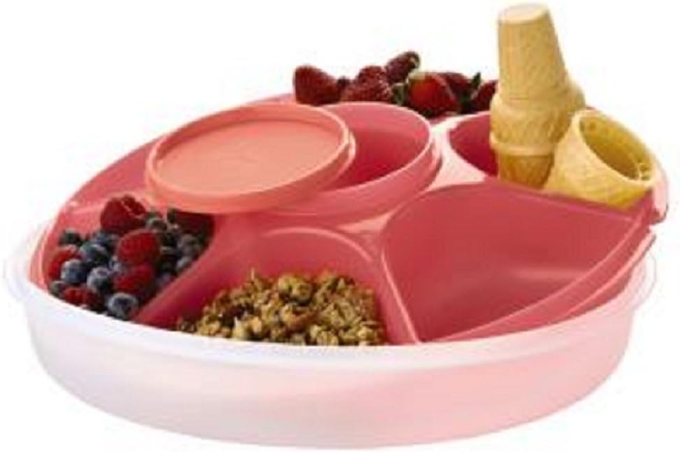 Tupperware Serving Center Set: Home & Kitchen