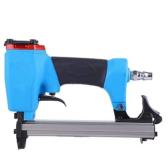 Amazon Co Jp 空気圧釘打機 エア釘打機 空気釘打ち機 エアネイルガン エアータッカー 六角レンチ付き 軽量 作業用 大工 木工用 空気圧 ネイルガン ブルー 産業 研究開発用品