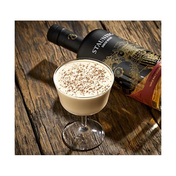 Stauning KAOS Triple Malt Whisky - Dänischer Whisky - Bodenvermälztes Getreide - Direkt befeuert in kleinen Pot-Stills destilliert - 3 Jahre - 46% Vol. - 1 x 0,7 L – Bild 4
