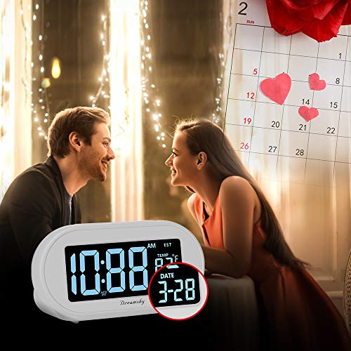 DreamSky Auto Time Set Alarm Clock with 0100 Dimmable Birghtness