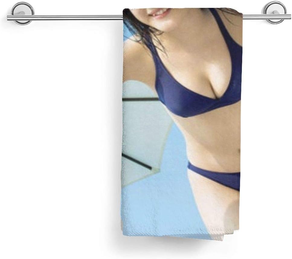 Amazon Co Jp 松岡茉優 ビキニ写真デザイン タオルバスルームキッチンソフトマイクロファイバービーチトラベルタオルプールバススパフィットネス水泳ペットキャンプ屋外の家の装飾 ホーム キッチン