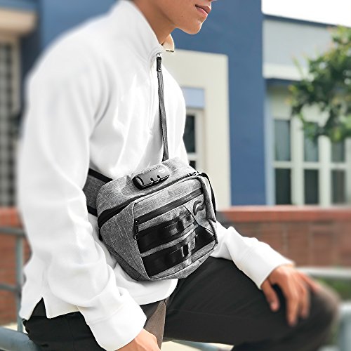 fanny pack with lock