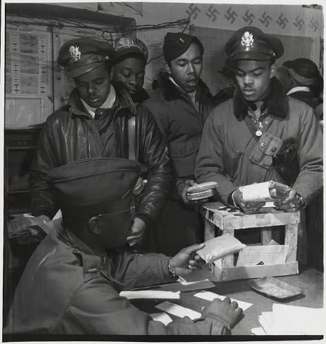 Photographs - INFINITE PHOTOGRAPHS Photo: Tuskegee Airmen 332nd Fighter Group Given ''''Escape Kits'''' Size: 8x10 (Approximately)