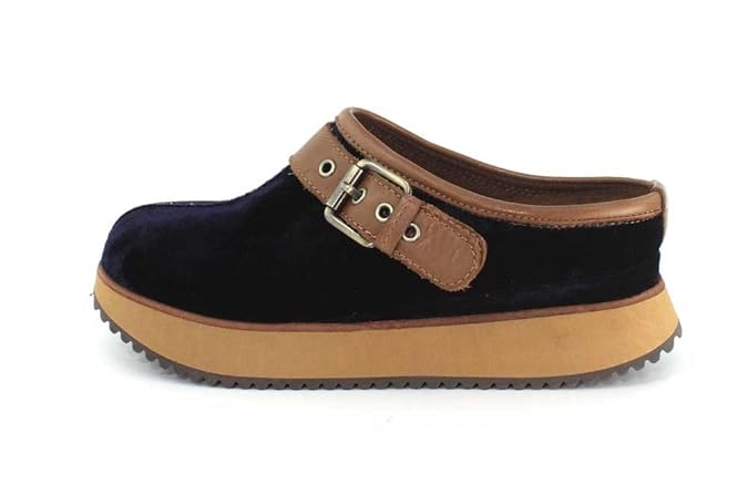 earth lyra clog