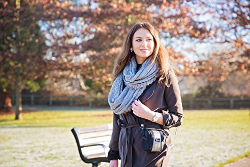 DURAGADGET Top-Loader Robust Rangefinder Case Compatible With Tasco VLRF 600 Laser Range Finder And National Geographic 4x21 Rangefinder, With Handy Shoulder Strap & Belt Loop