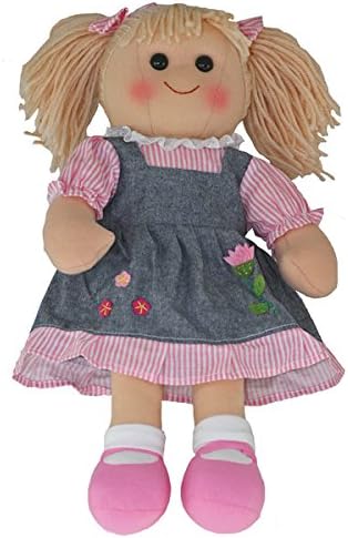 muñeca de trapo juguete