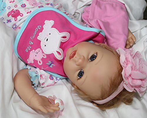 MOMMY LOVES ME! Lifelike Moving 22 Inch Pacifier Baby Girl Doll + 2 Outfits