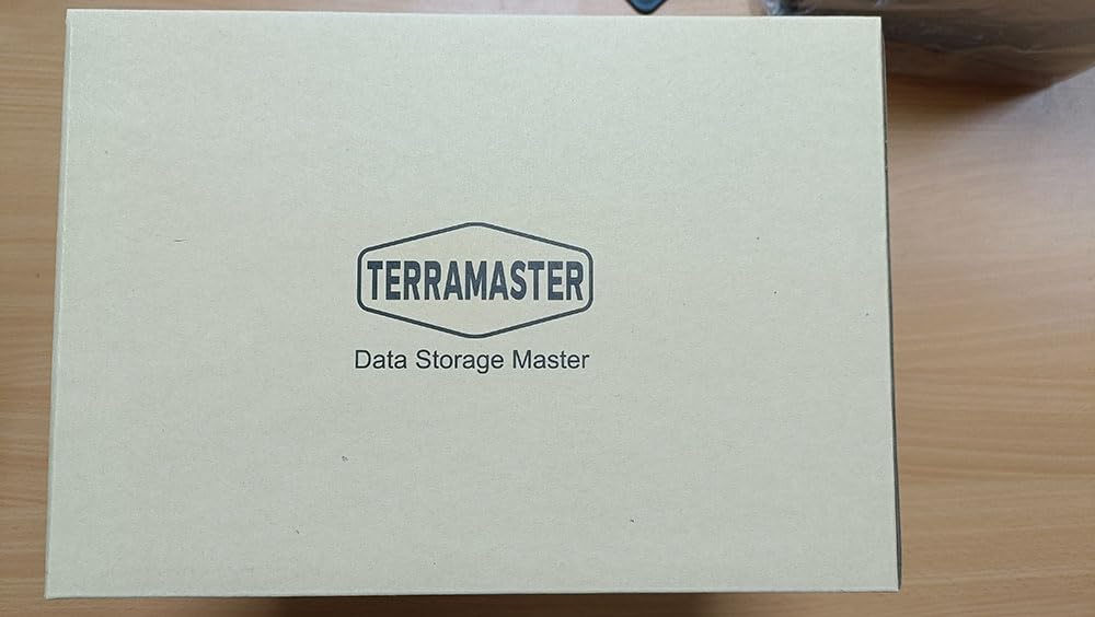 TERRAMASTER D5 Thunderbolt 3 Professional-Grade 5-Bay External Hard Drive Enclosure RAID 0/RAID1/RAID5/RAID10/JBOD Hard Disk RAID Storage (Diskless)