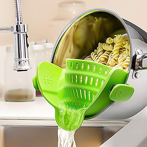 SOOHAO Snap Strainer Kitchen Food Strainers Clip-on Strainer with Cooking Tongs Heat Resistant Silicone, Universal Fit On All Pots and Bowls Home Cooking（Green）