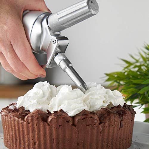 RuneSol® Home Whipper Siphon à crème chantilly professionnel avec 3 douilles en acier inoxydable. Siphons compatible avec les cartouches N20 (non inclus) - Cuisine A Vivre RuneSol® Home Whipper Siphon à crème chantilly professionnel avec 3 douilles en acier inoxydable. Siphons compatible avec les cartouches N20 (non inclus)