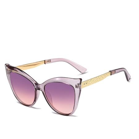 gafas con marco dorado