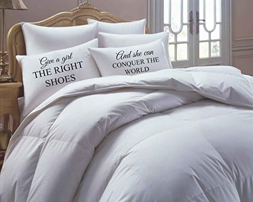 Marilyn Monroe Inspired, Pillowcase Set, Give a girl the right shoes and she can conquer the world, marilyn monroe quote inspired, pillowcase set, 300 THC Egyptian cotton pillowcases, NEW