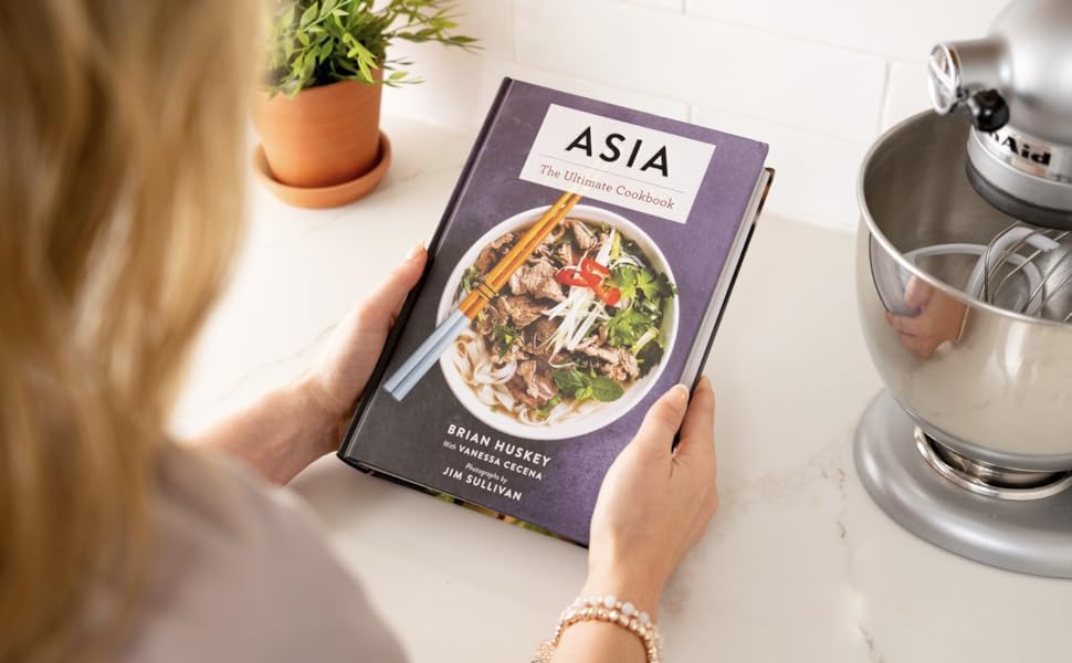 Asia: The Ultimate Cookbook (Ultimate Cookbooks)