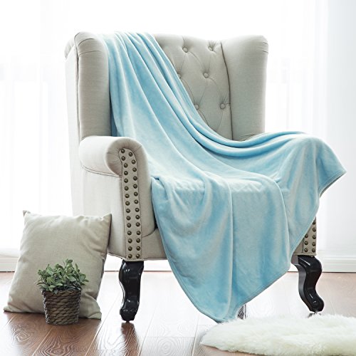 24 Of The Coziest Blankets You Can Get On Amazon