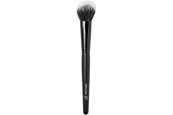 e.l.f. Putty Blush Brush, Makeup Brush For Putty & Cream Formulas, Easily Applies Blush & Bronzer For An Airbrushed Look, Veg