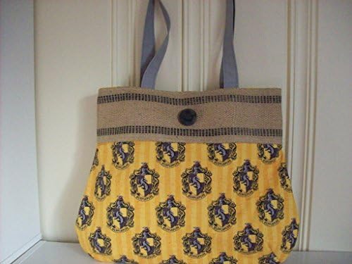 Harry Potter Hufflepuff Crest Teen/Women's purse