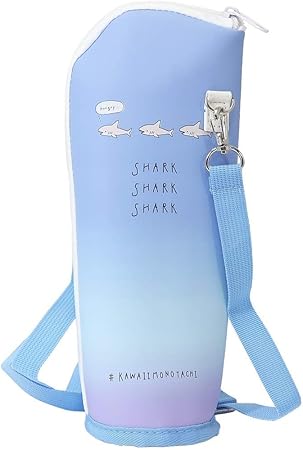 Amazon Co Jp 保温保冷 ペットボトルホルダー ラウンドファスナー ボトルケース カワイイモノタチ サメ おもちゃ